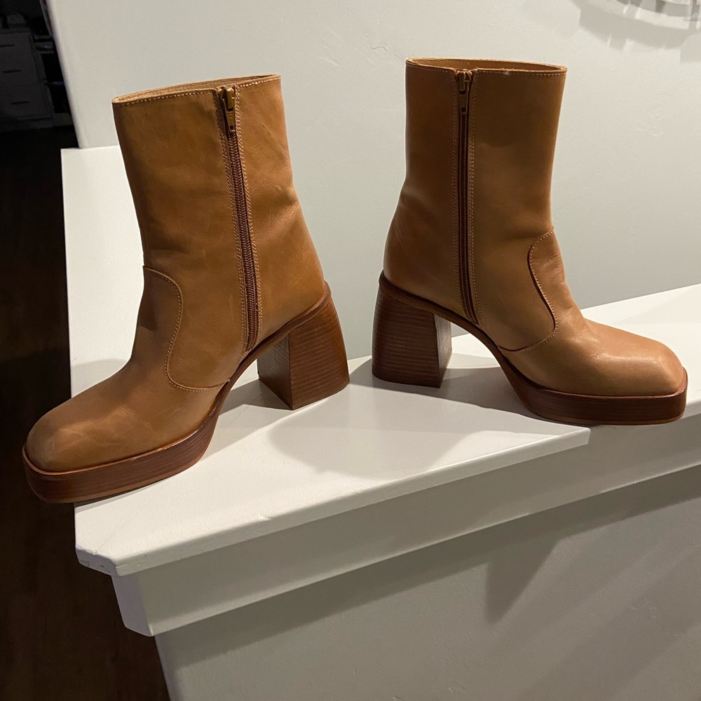Free People Ruby Platform Ankle Boots size 10